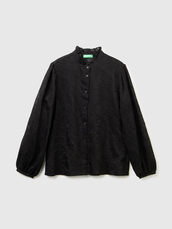 Embroidered blouse with ruffled collar Women