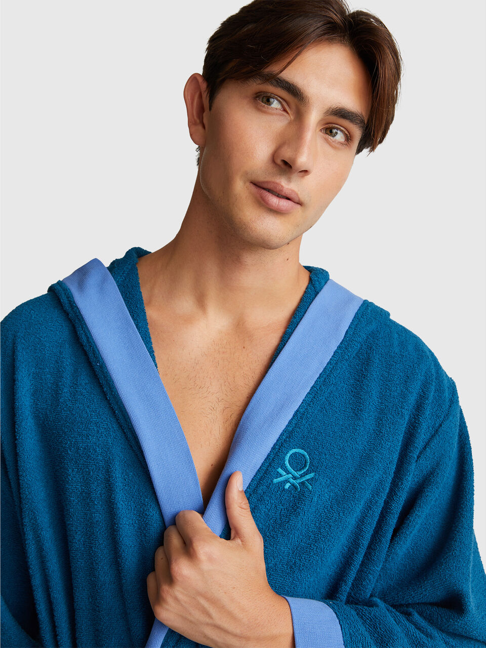 BATH GOWN image number null