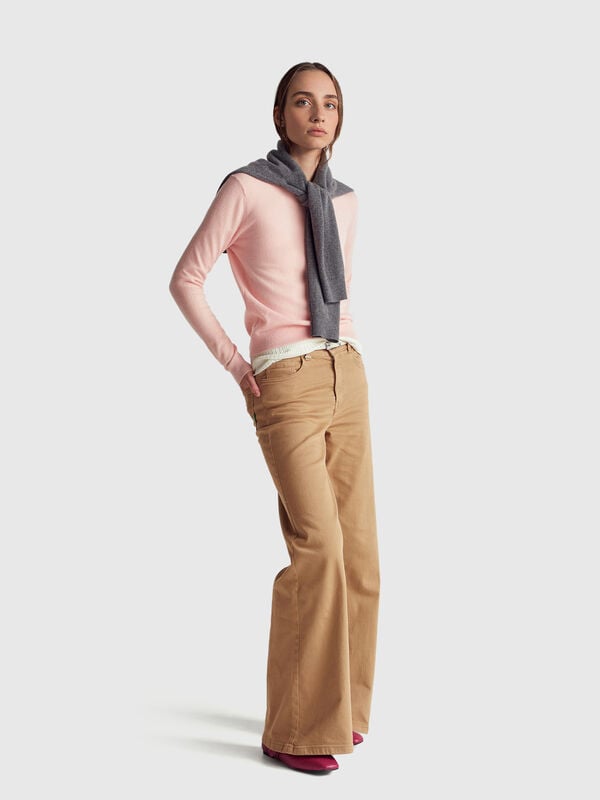 Powder pink crew neck sweater in Merino wool Women