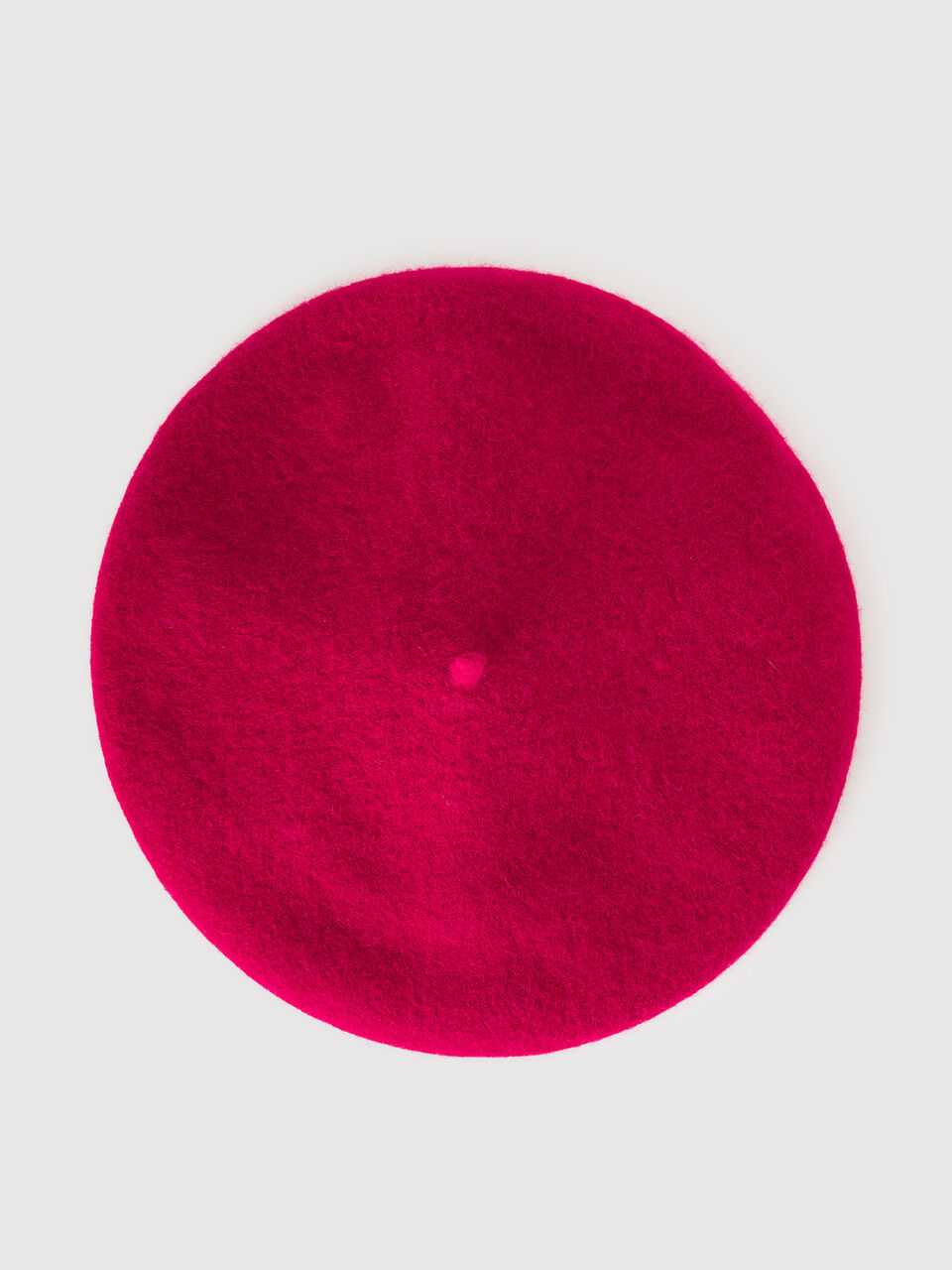 HAT Women image number 1