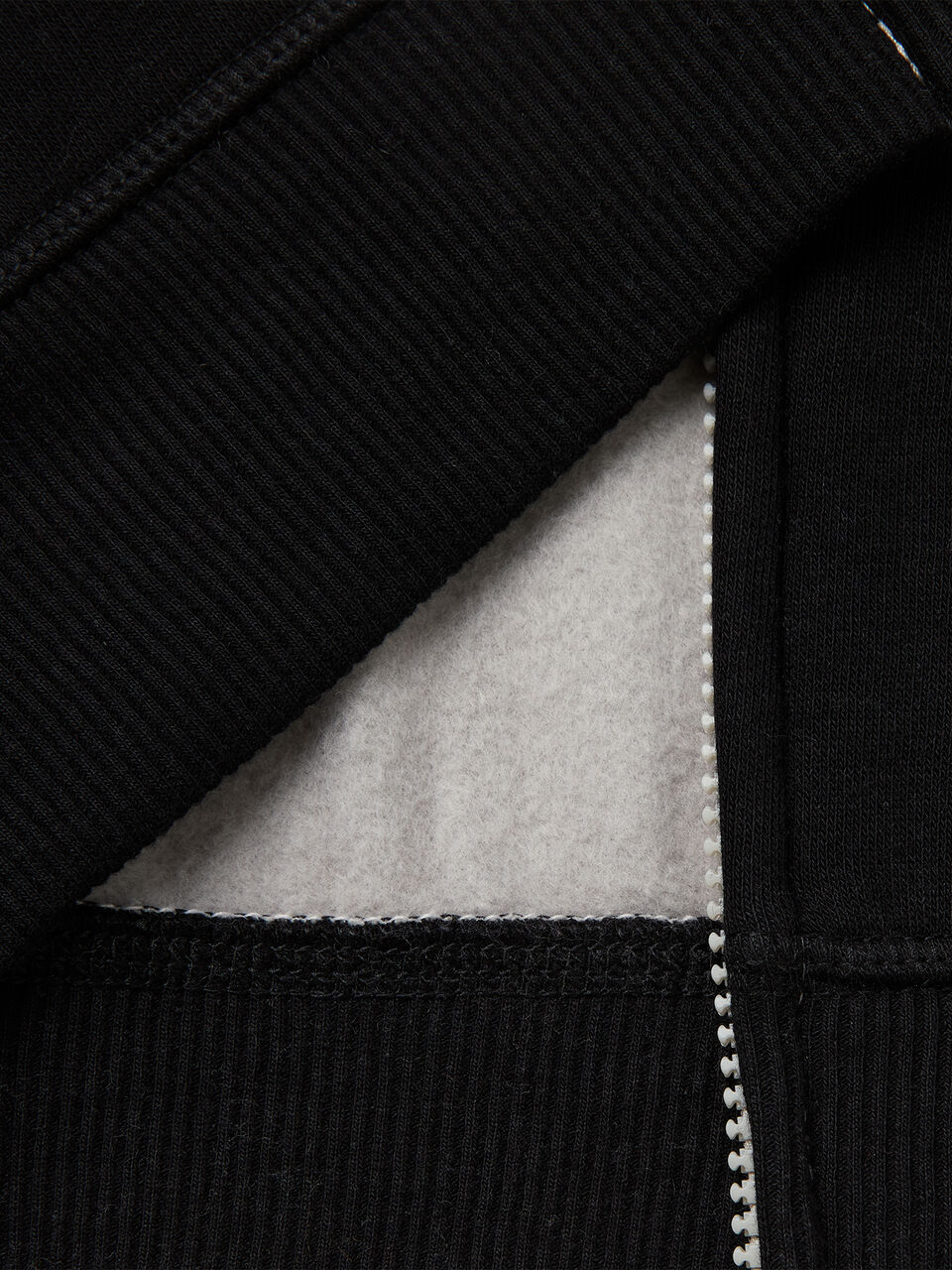 JACKET W/HOOD L/S Junior Boy image number null