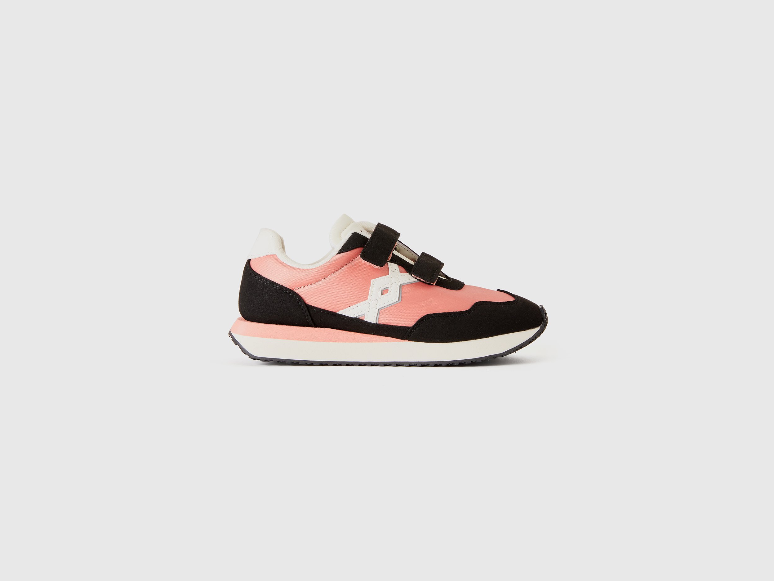 Benetton shoes for girls deals